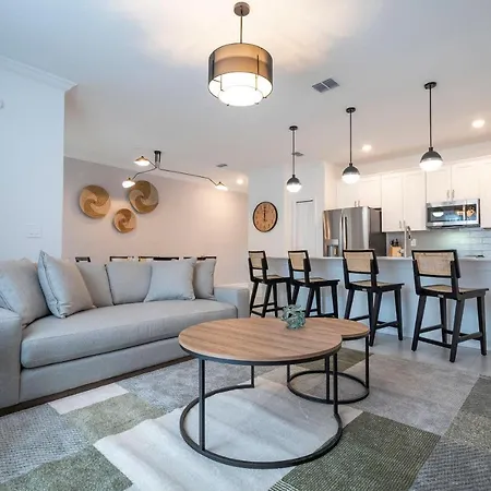 Brand New Cozy Home At Storey Lake